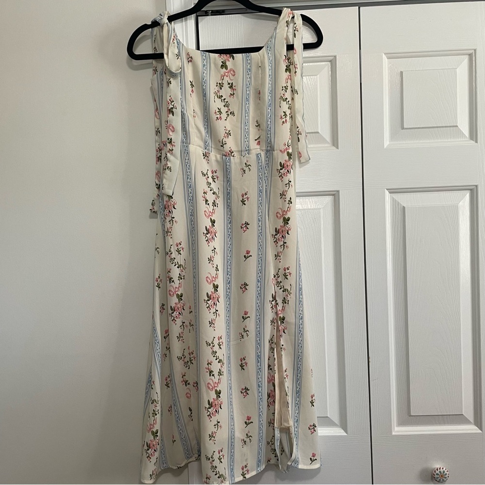 Charming Floral Striped Midi Dress